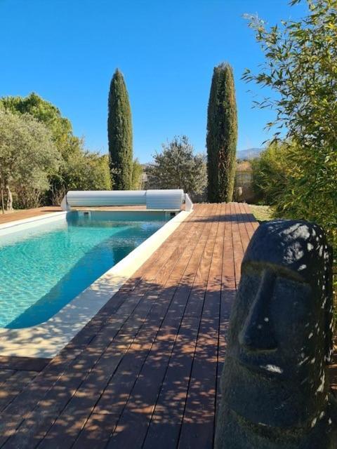 Family First Villa Gargas  Exterior foto